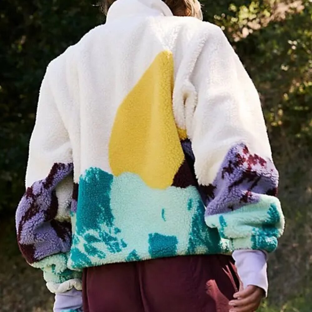 NWT Free People Hit The Slopes Printed Fleece Jacket in Sunrise Summit Combo